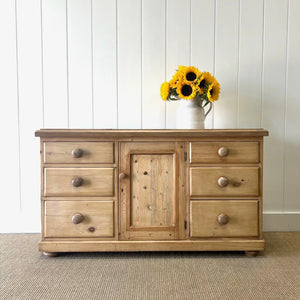 A English Country 6 Drawer Pine Buffet or Sideboard