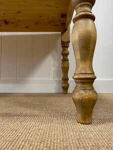An English Country Pine 8ft Dining Farm Table