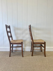 A Set of 6 Vintage Country English Oak Dining Chairs With Rush Seats