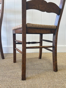 A Set of 6 Vintage Country English Oak Dining Chairs With Rush Seats