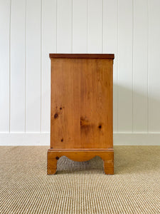 An Antique English Pine Chest of Drawers Dresser with Oval Brasses c1890
