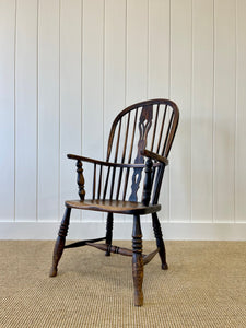 An English Oak and Elm Farmhouse Windsor Chair c1800