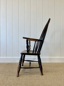 An English Oak and Elm Farmhouse Windsor Chair c1800