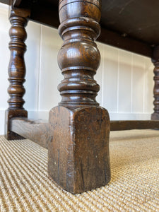 An Antique English Country Oak 5.5 ft Kitchen Dining Table c1820 with Turned Legs