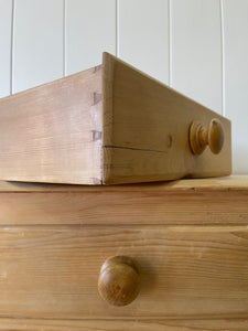 An English Pine Low Chest of Drawers Dresser with Wooden Knobs c1890