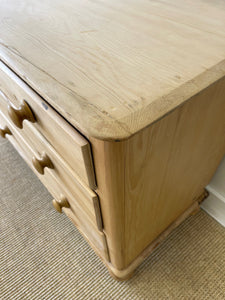 An English Pine Low Chest of Drawers Dresser with Wooden Knobs c1890