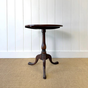 Antique English 18th Century Mahogany Flip-top Table
