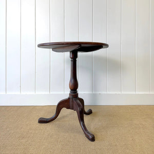 Antique English 18th Century Mahogany Flip-top Table