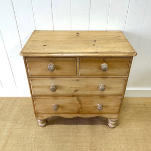An Antique English Pine Chest of Drawers Dresser Tulip Feet c1890
