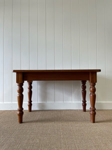 An Antique English Country 4 ft Mahogany Dining or Library Table/Desk c1890