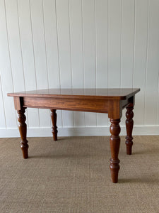 An Antique English Country 4 ft Mahogany Dining or Library Table/Desk c1890