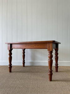 An Antique English Country 4 ft Mahogany Dining or Library Table/Desk c1890