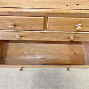 A 19th Century English Pine Chest of Drawers/Dresser with Tulip Feet