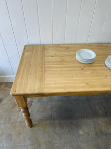 An English Country Pine 10 foot Dining Farm Table