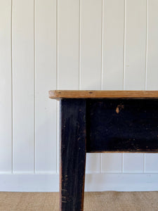 An Early 19th Century English Country Farmhouse Pine  Almost 5 ft Dining Table