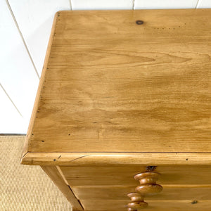 A 19th Century English Pine Chest of Drawers/Dresser with Tulip Feet