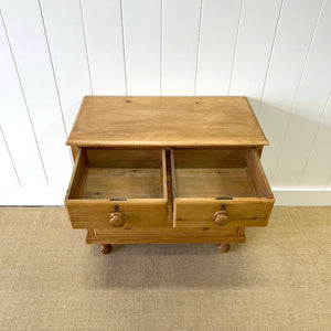 A 19th Century English Pine Chest of Drawers/Dresser with Tulip Feet
