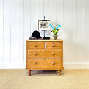 A 19th Century English Pine Chest of Drawers/Dresser with Tulip Feet