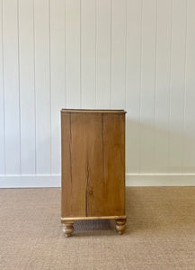 An Antique English Pine Chest of Drawers Dresser with Wood Knobs c1890