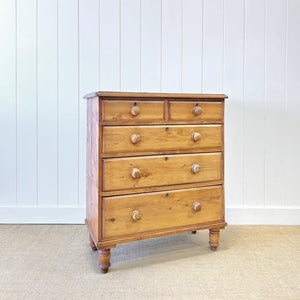 A 19th Century English Pine Chest of Drawers/Dresser with Tulip Feet