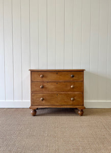 An Antique English Pine Chest of Drawers Dresser with Wooden Knobs c1890