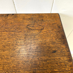 A Beautiful English Georgian Oak Chest of Drawers