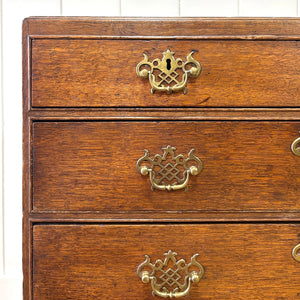 A Beautiful English Georgian Oak Chest of Drawers