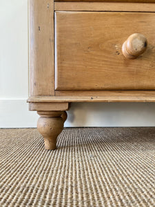 An Antique English Pine Chest of Drawers Dresser with Wooden Knobs c1890