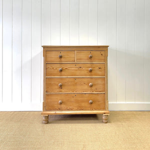 A 19th Century English Pine Chest of Drawers/Dresser with Tulip Feet