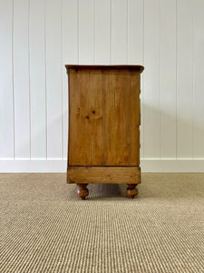A Charming English Pine Chest of Drawers Dresser with Wooden Knobs c1890