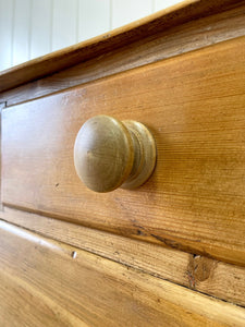 A Charming English Pine Chest of Drawers Dresser with Wooden Knobs c1890
