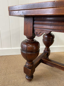 An English Country Oak Cup and Cover Draw Leaf Dining Table c1890