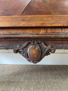 A Sophisticated 18th Century Antique Italian Chest of Drawers or Commode