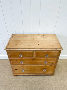 An Antique English Pine Chest of Drawers Dresser with Glass Knobs c1890
