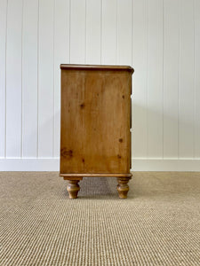 An English Pine Low Chest of Drawers Dresser with Wooden Knobs c1890