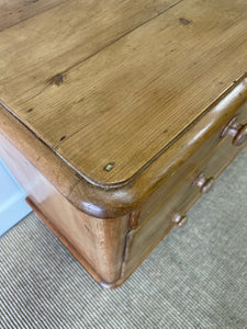 An English Pine Low Chest of Drawers Dresser with Wooden Knobs c1890