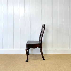 An 18th Century Walnut Queen Anne Side Chair