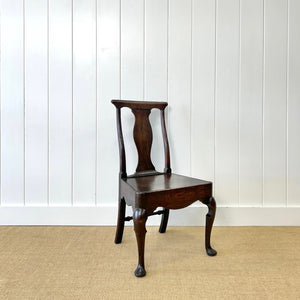 An 18th Century Walnut Queen Anne Side Chair