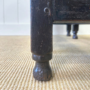 A Very Good Antique English Country Oak Drop Leaf Gate Leg Table c1760