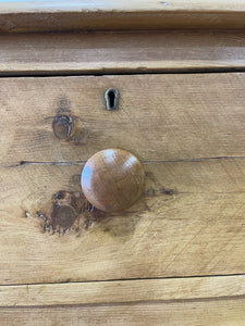 An Antique English Pine Chest of Drawers Dresser with Wooden Knobs c1890