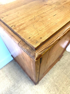 An English Country Pine Buffet or Sideboard