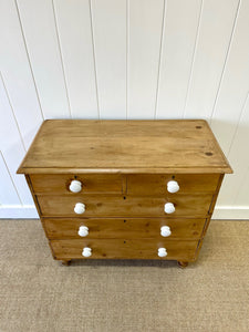 An Antique English Pine Chest of Drawers Dresser with Porcelain Knobs c1890