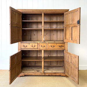 An Georgian English Linen Press Cupboard c1800