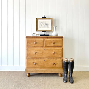 An Antique English Pine Chest of Drawers Dresser with Tulip Feet c1890
