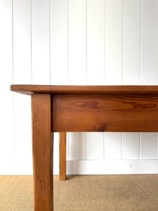 A Victorian Pine English Country Dining Table 5.5ft Long