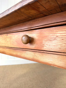 A Victorian Pine English Country Dining Table 5.5ft Long