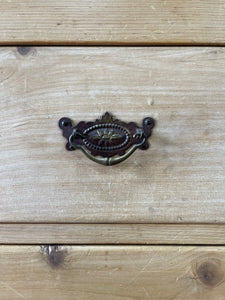 An Antique English Pine Chest of Drawers/Dresser with Brass Hardware c1830