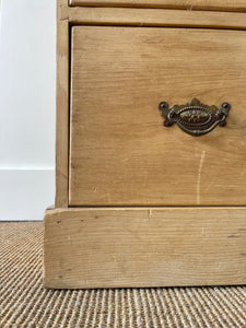 An Antique English Pine Chest of Drawers/Dresser with Brass Hardware c1830