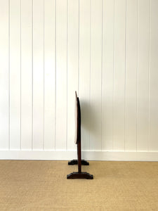 An Antique Country Coaching Gate Leg Table c1850