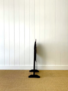 An Antique Country Coaching Gate Leg Table c1850